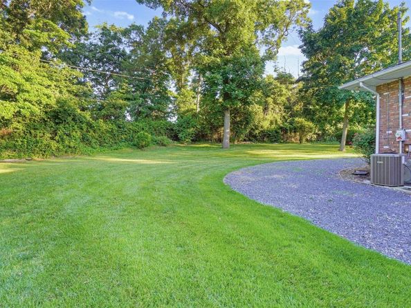 140 Long Drive, Hempstead NY 11550