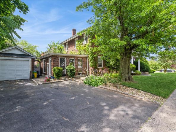 898 West Broadway, Woodmere NY 11598