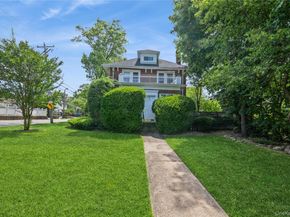 898 West Broadway, Woodmere NY 11598