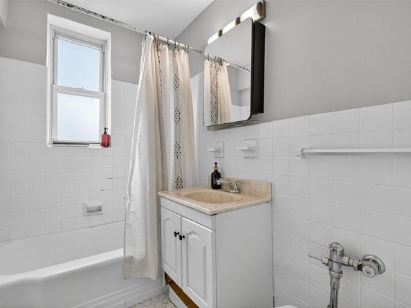 4295 Webster Avenue 5J, Bronx NY 10470