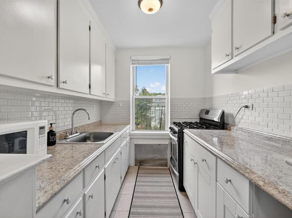 4295 Webster Avenue 5J, Bronx NY 10470
