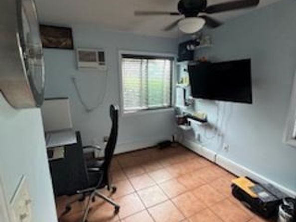 36 Atlas Lane, Hicksville NY 11801