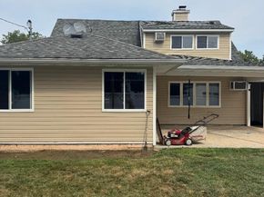 36 Atlas Lane, Hicksville NY 11801