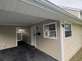 36 Atlas Lane, Hicksville NY 11801