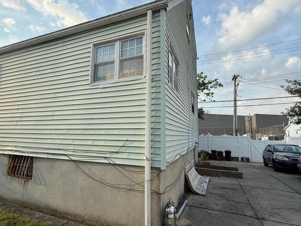 14605 227th Street, Springfield Gardens NY 11413