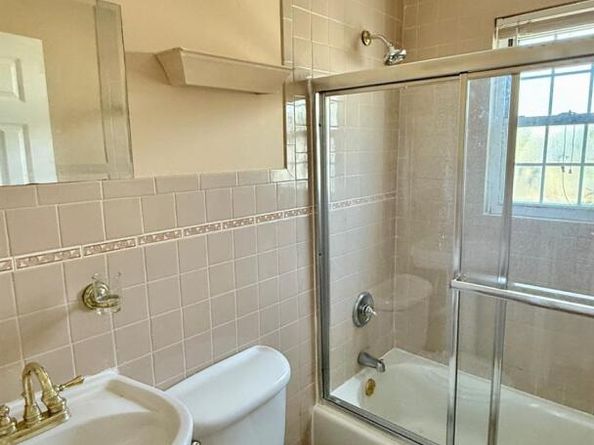14605 227th Street, Springfield Gardens NY 11413