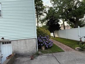 14605 227th Street, Springfield Gardens NY 11413