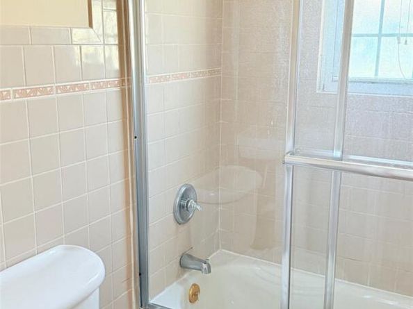 14605 227th Street, Springfield Gardens NY 11413