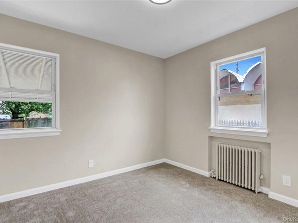 14 Emporia Avenue, Elmont NY 11003