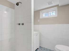 14 Emporia Avenue, Elmont NY 11003