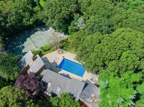 61 Hidden Cove Court, Southampton NY 11968