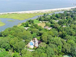 61 Hidden Cove Court, Southampton NY 11968
