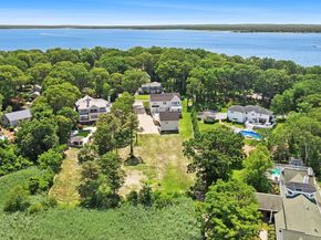 16 Lovers Lane, Aquebogue NY 11931