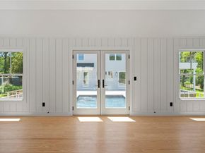 16 Lovers Lane, Aquebogue NY 11931