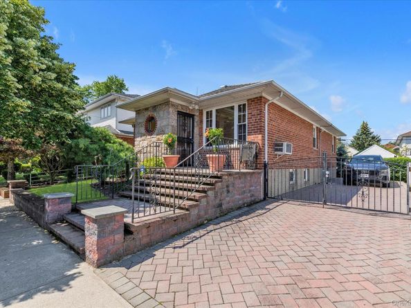 3454 201st Street, Bayside NY 11361
