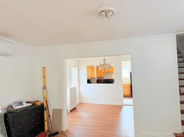 90-54 209 Street, Queens Village NY 11428