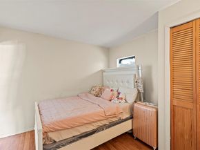 976 Sackett Avenue, Bronx NY 10462