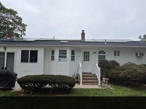 21 Francisco Avenue, Central Islip NY 11722