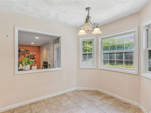 42 Morris Avenue, Lake Grove NY 11755