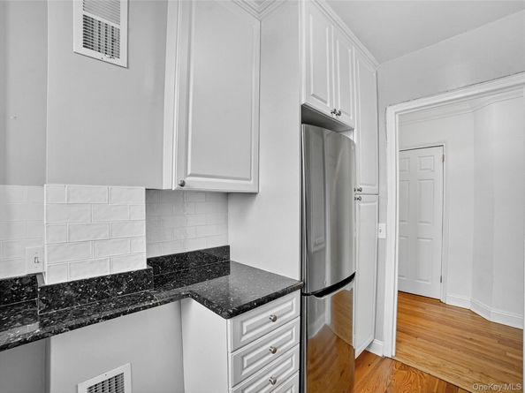1348 Midland Avenue 5M, Bronxville NY 10708