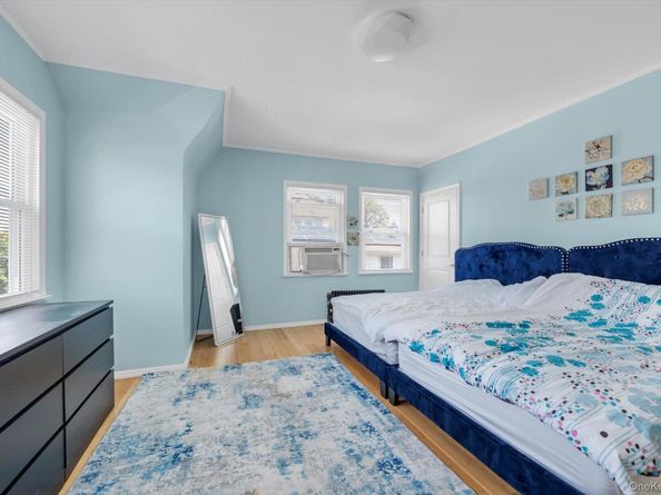 1134 Bay 27th Street, Far Rockaway NY 11691