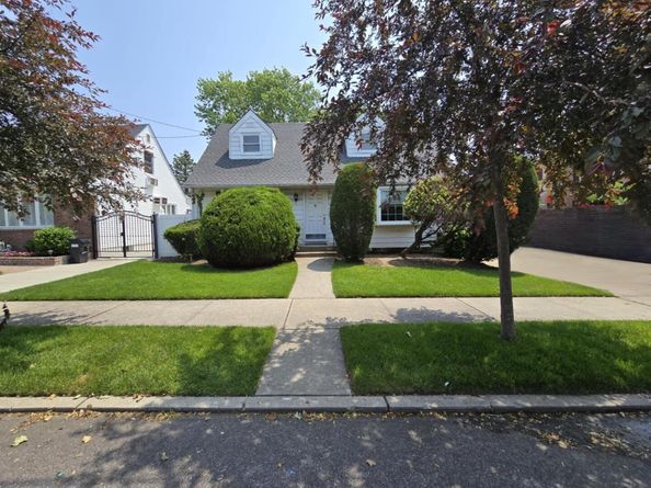 15741 87th Street, Howard Beach NY 11414