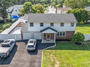 61 Andover Drive, Deer Park NY 11729
