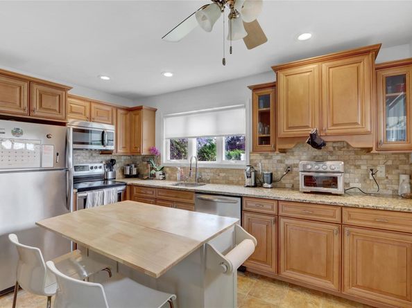 50 Pilgrim Lane, Westbury NY 11590