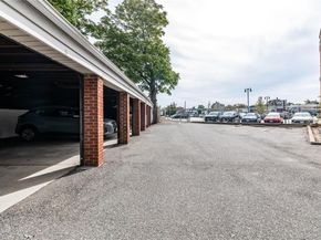 51 Lincoln Avenue E2, Rockville Centre NY 11570