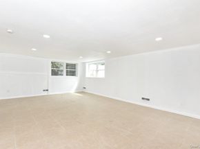 3287 Milburn Avenue, Baldwin NY 11510