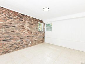 3287 Milburn Avenue, Baldwin NY 11510
