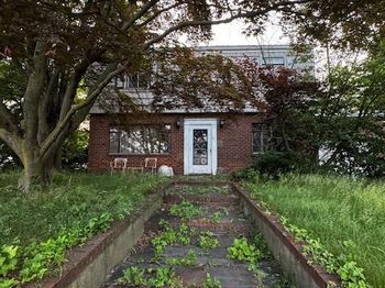 219 Locustwood Boulevard