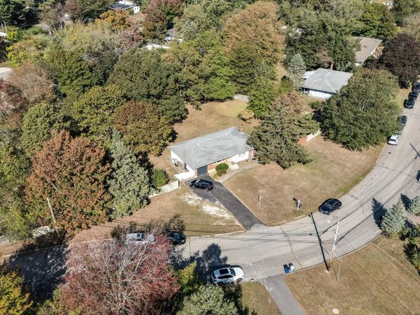 1524 Pine Acres Boulevard, Bay Shore NY 11706