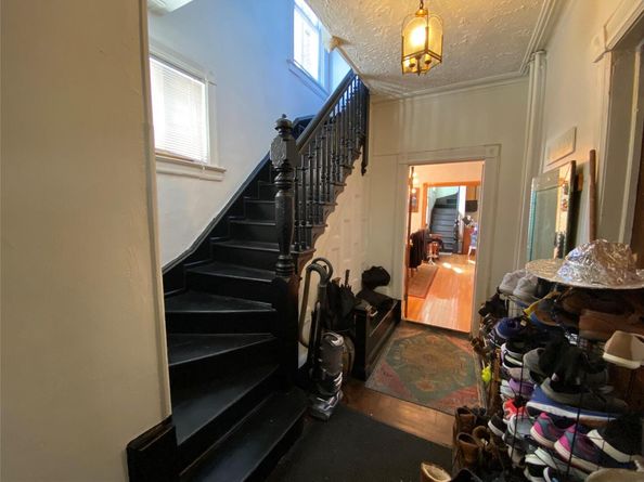 638 E 227th Street, Bronx NY 10466