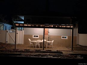 2711 W Alder Road, Bellmore NY 11710