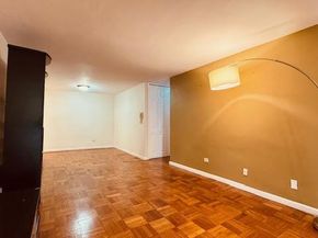 142-05 Roosevelt Avenue 204, Flushing NY 11354