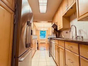 142-05 Roosevelt Avenue 204, Flushing NY 11354