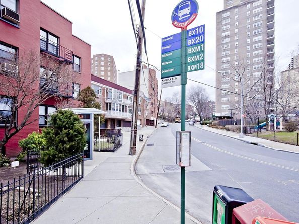 2400 Johnson Avenue 3B, Bronx NY 10463