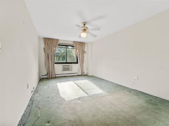 100 E Hartsdale Avenue MiE, Hartsdale NY 10530