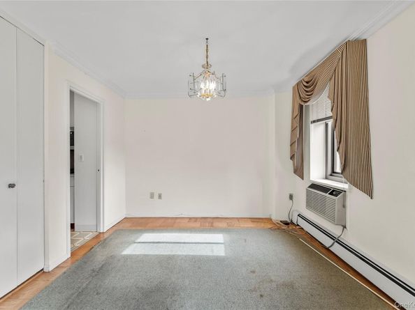 100 E Hartsdale Avenue MiE, Hartsdale NY 10530