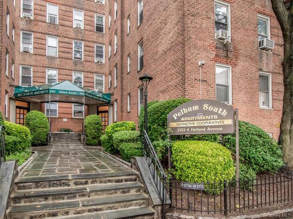 2102 Holland Avenue 6D, Bronx NY 10462