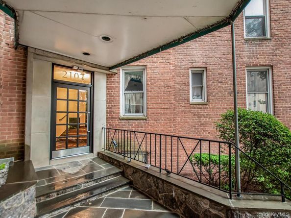 2102 Holland Avenue 6D, Bronx NY 10462
