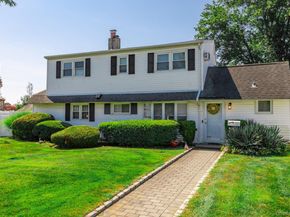 46 Tallow Lane, Levittown NY 11756