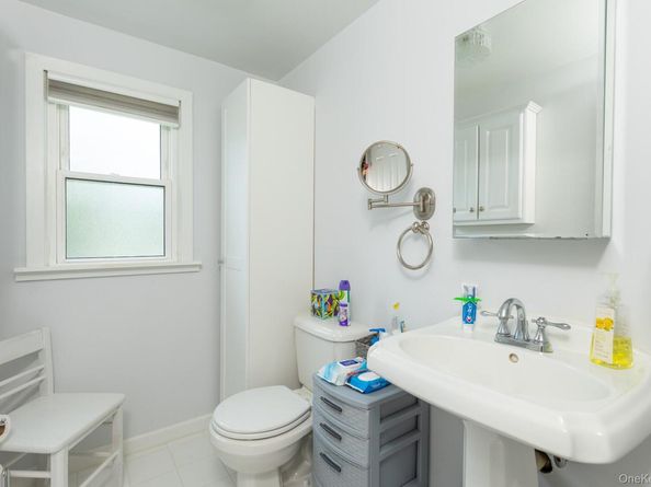 46 Tallow Lane, Levittown NY 11756