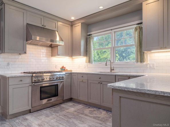 756 Main Road, Aquebogue NY 11931