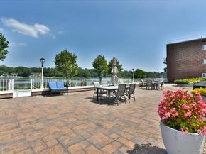 320 E Shore Road 2A, Great Neck NY 11023