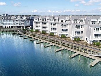 535 Marina Pointe Drive