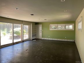 25 Malvern Road, Scarsdale NY 10583