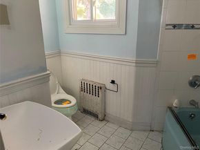 25 Malvern Road, Scarsdale NY 10583