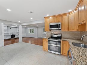 28 Trainor Ave, Center Moriches NY 11934